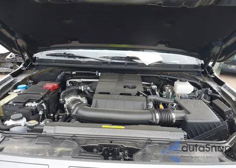 2025 Nissan Frontier Sv 4X4 z USA, uszkodzony, nr VIN 1N6ED1EK8SN610824